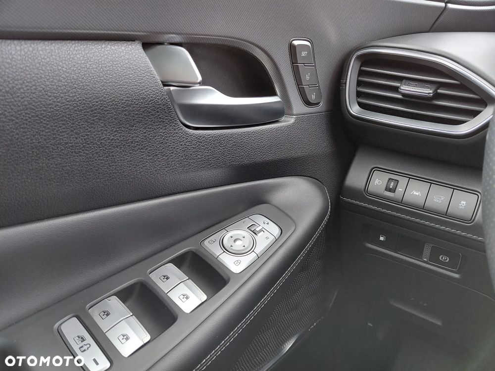 Hyundai Santa Fe - 15