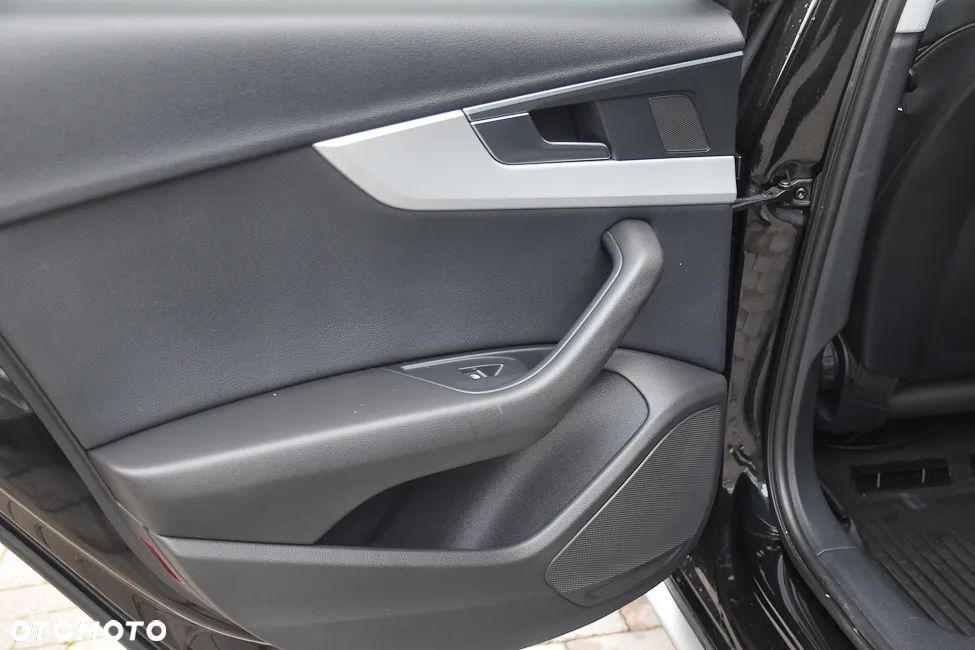 Audi A4 Allroad - 34