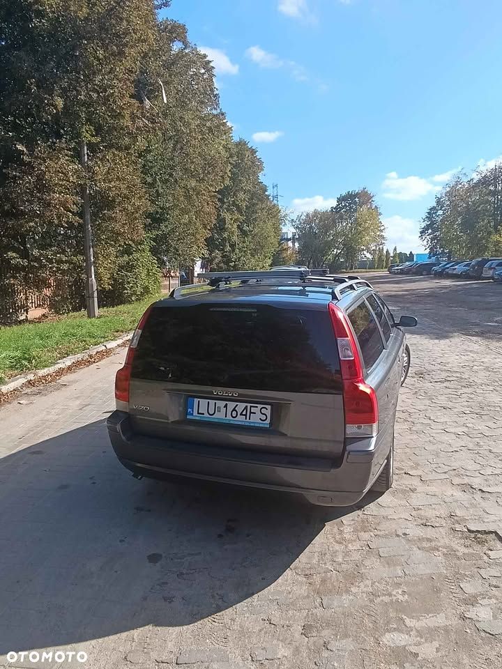 Volvo V70 2.4 Momentum - 5