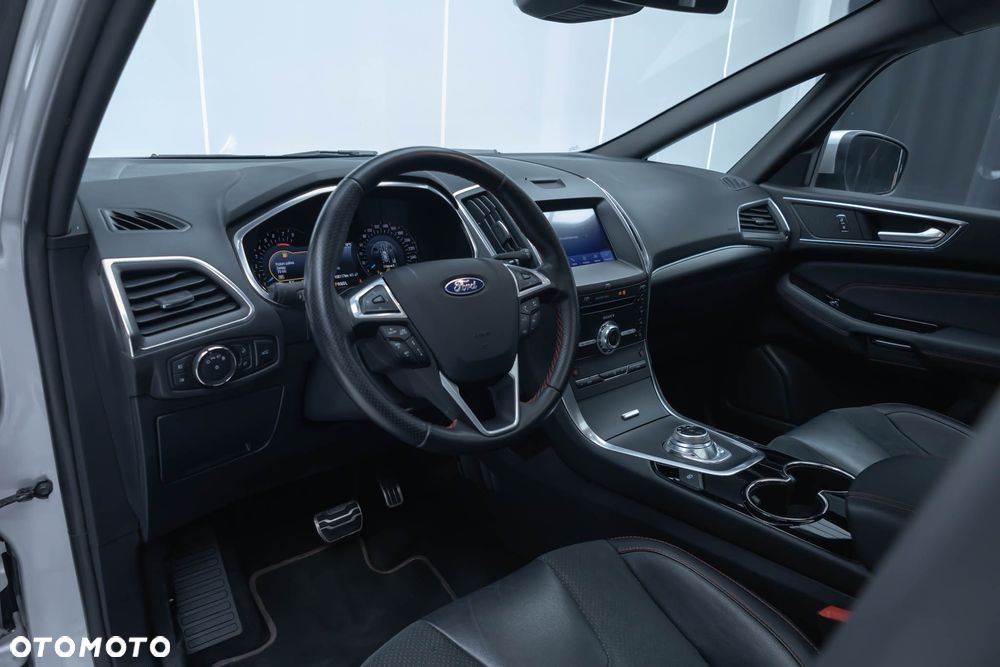 Ford S-Max 2.5 Duratec FHEV ST-LINE - 24