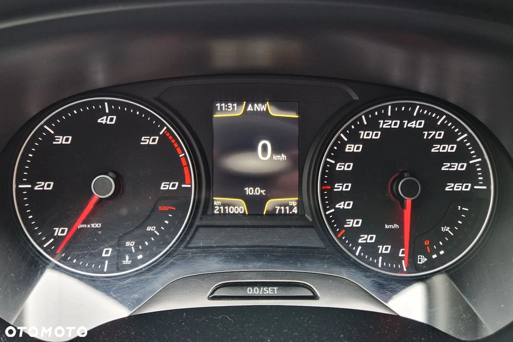 Seat Leon 1.6 TDI Ecomotive Style S&S - 11