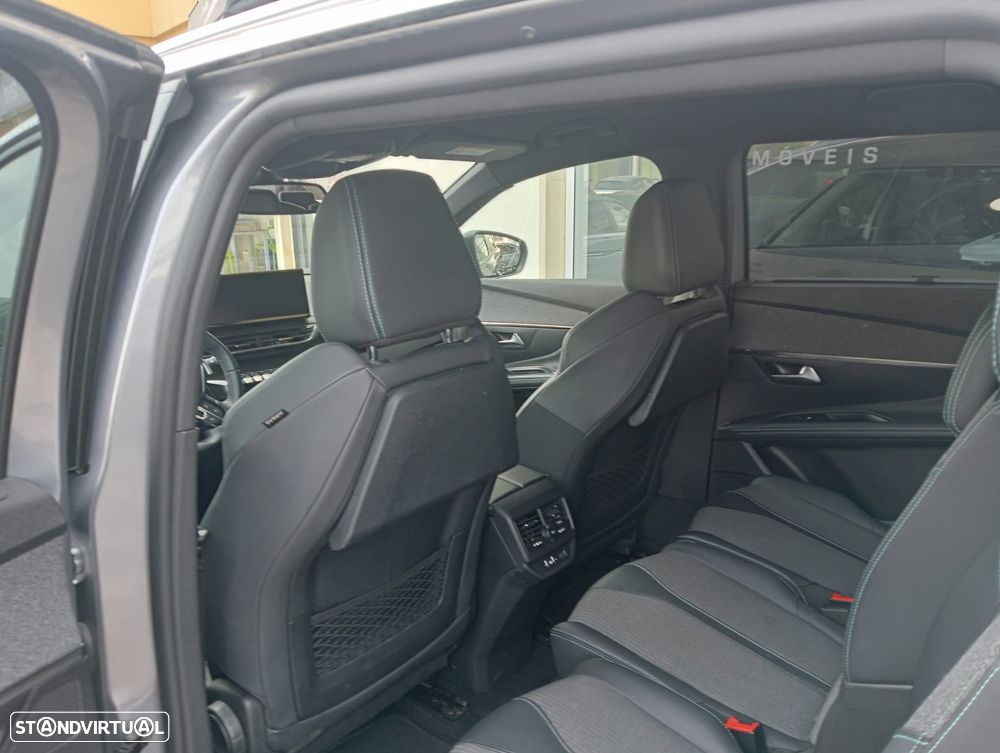 Peugeot 5008 1.2 PureTech Allure Pack EAT8 - 36