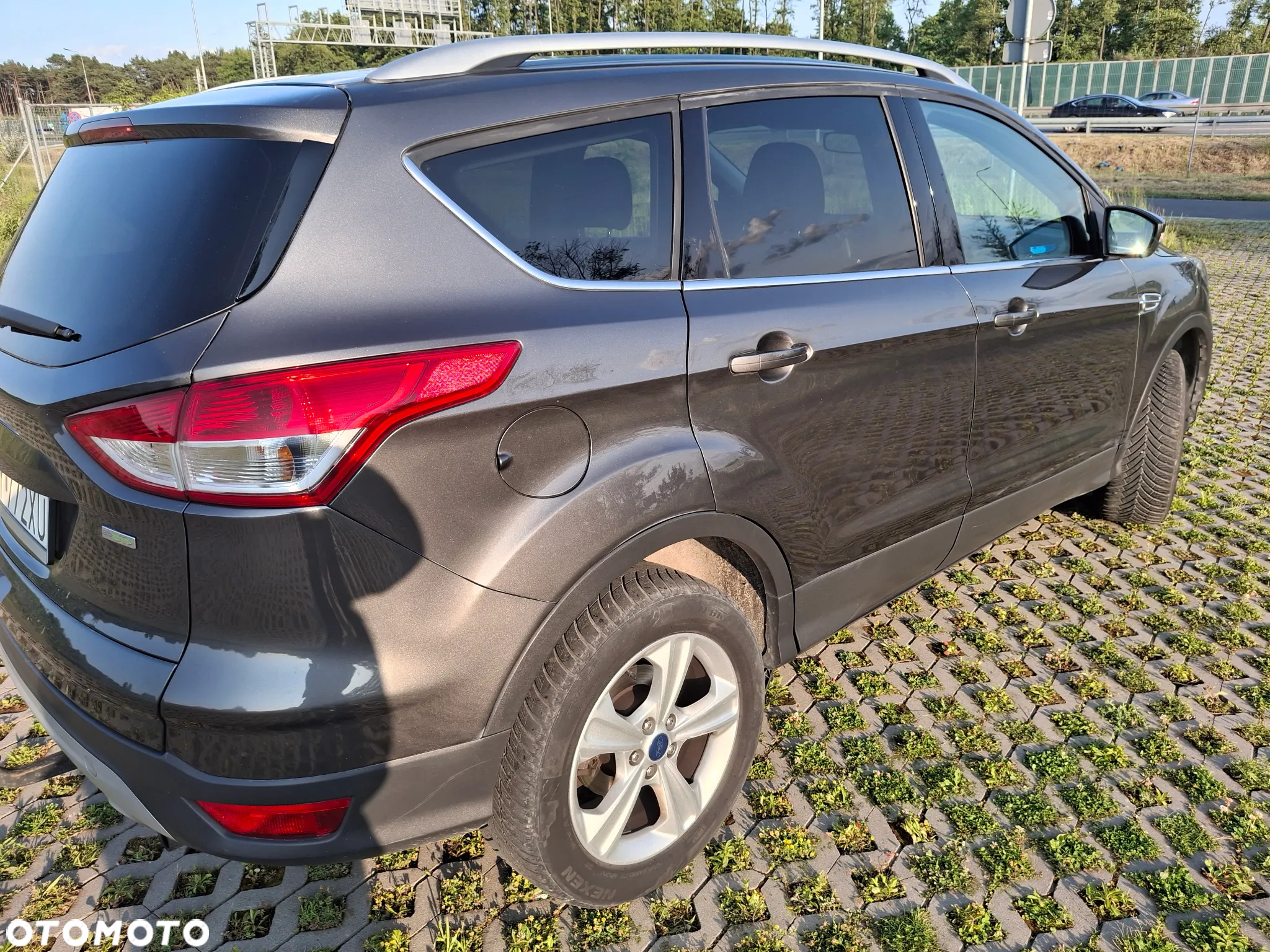 Ford Kuga 1.5 EcoBoost 2x4 SYNC - 3