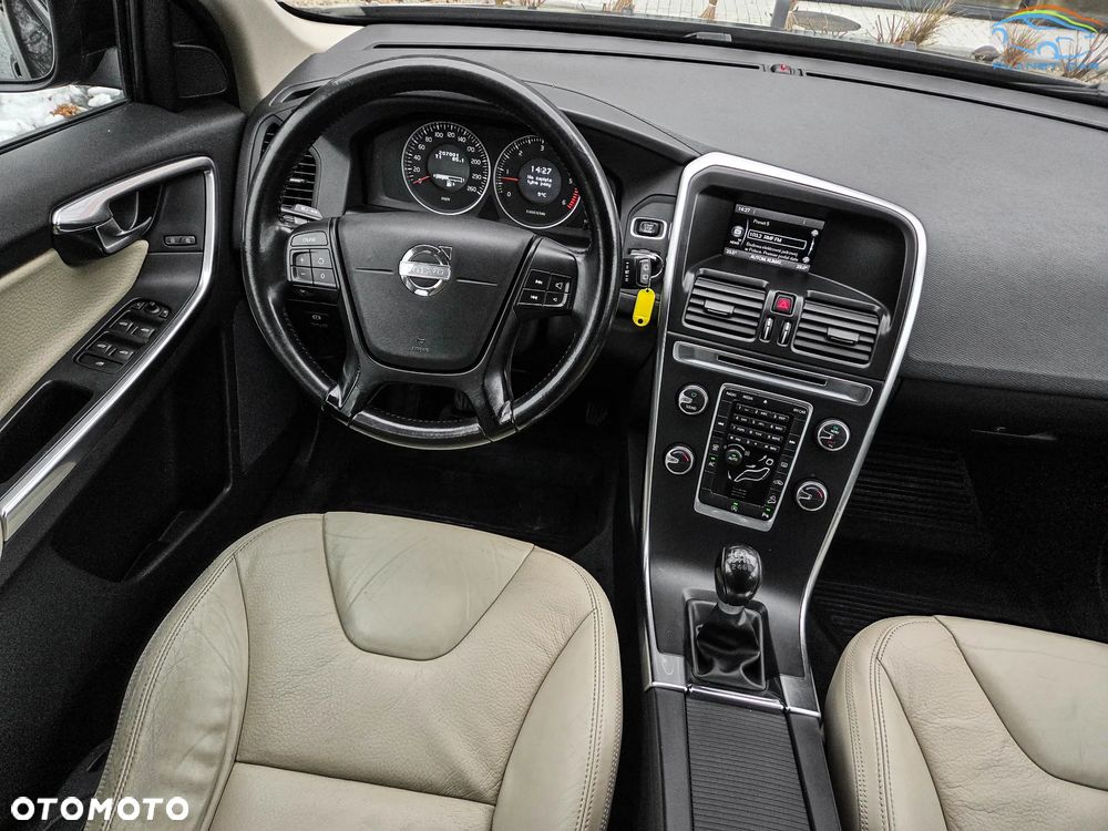 Volvo XC 60 D4 AWD Kinetic - 20