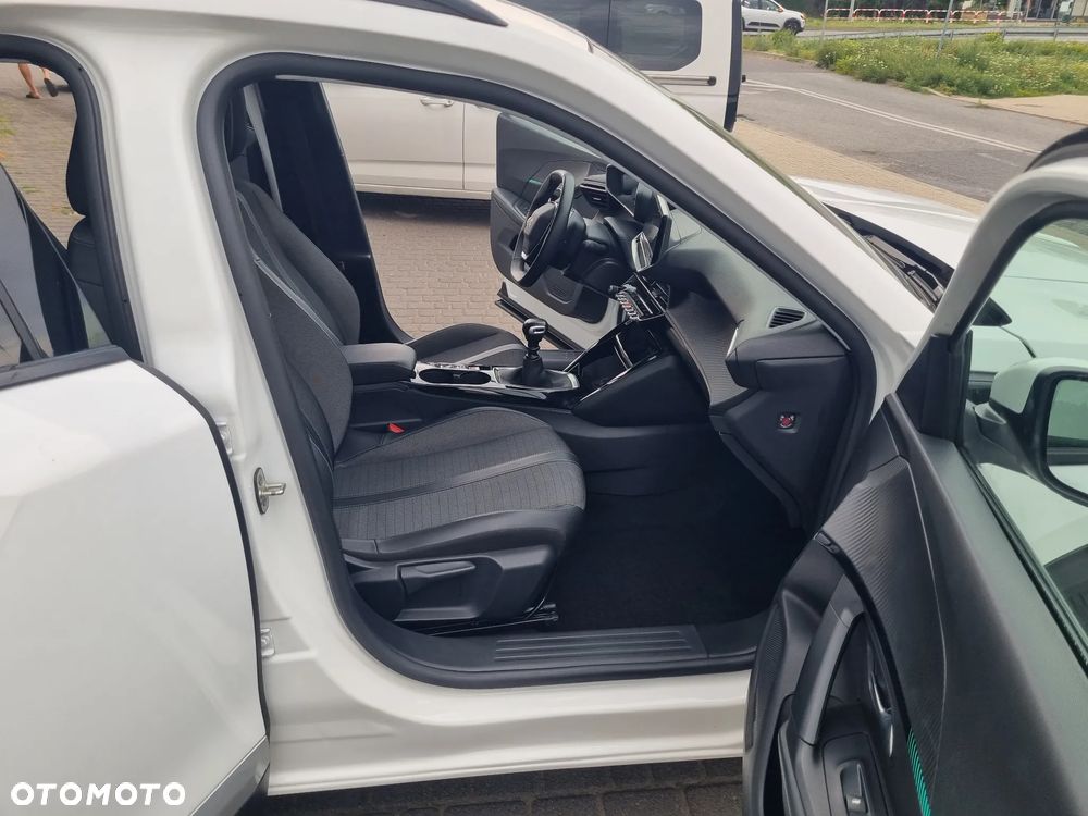 Peugeot 2008 1.5 BlueHDi Allure Pack S&S - 9