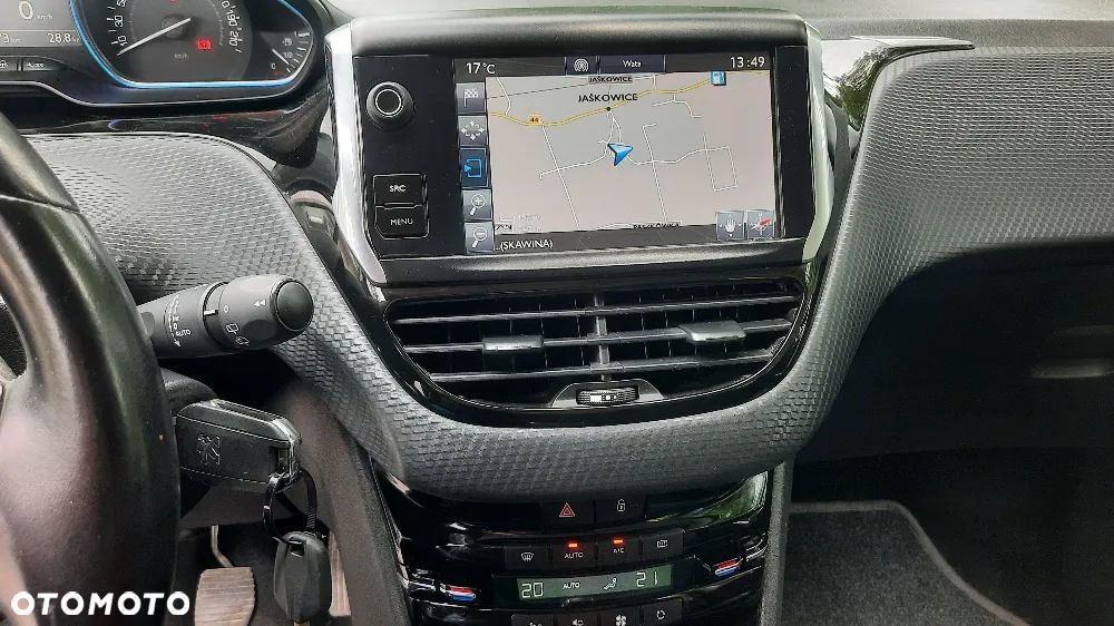 Peugeot 2008 ver-16--19 - 13