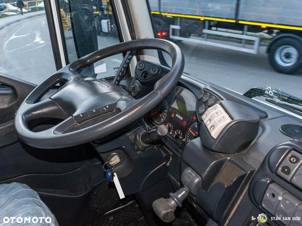 Iveco TRAKKER 410 6x4 PALFINGER PK 36002 HDS Fly Jib Żuraw - 17