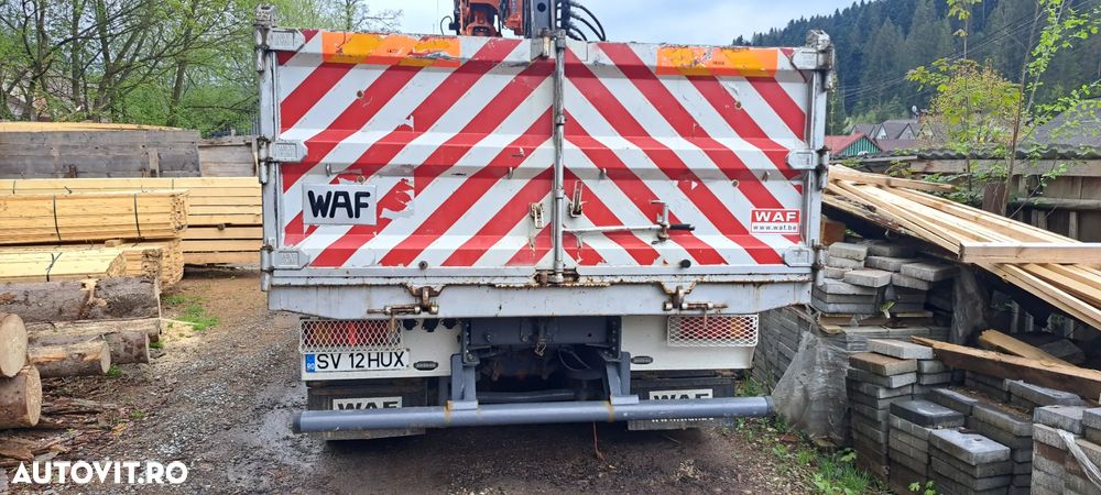 DAF CF240 - 23