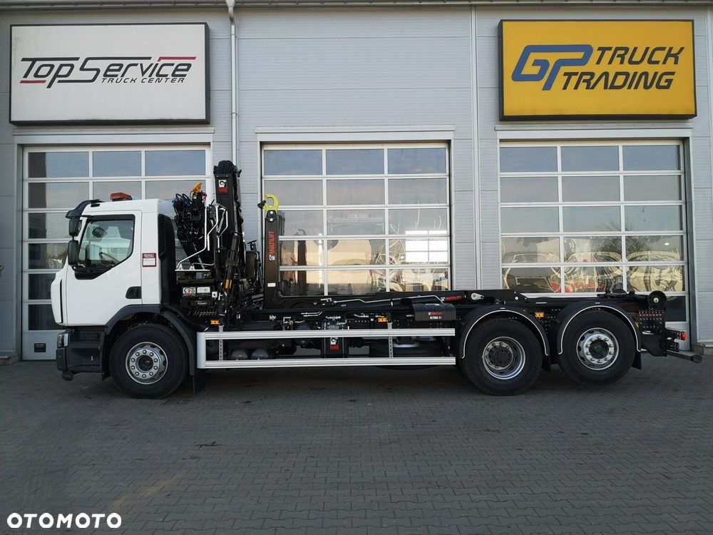 Renault D Wide 26 - 2