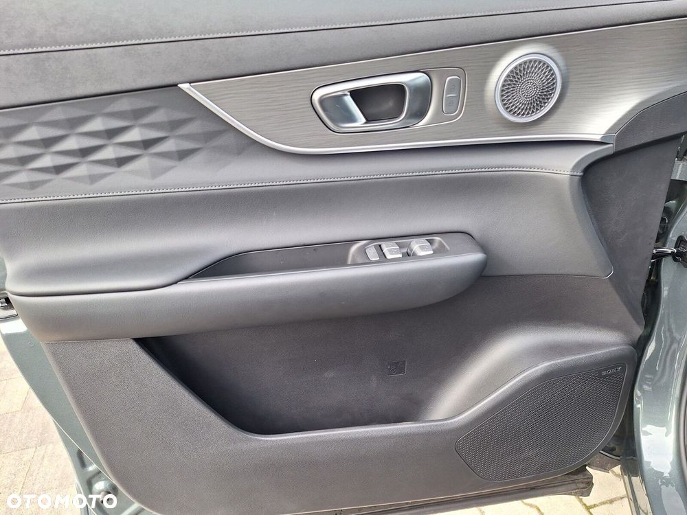 Chery Tiggo 8 - 17
