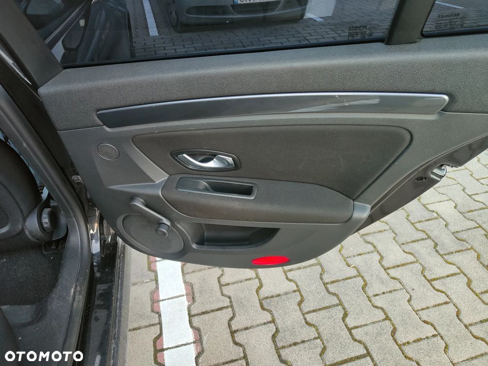 Renault Laguna 1.5 dCi Authentique - 11