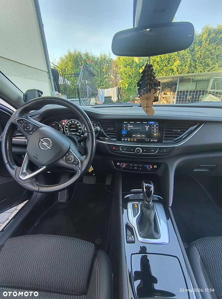 Opel Insignia - 14