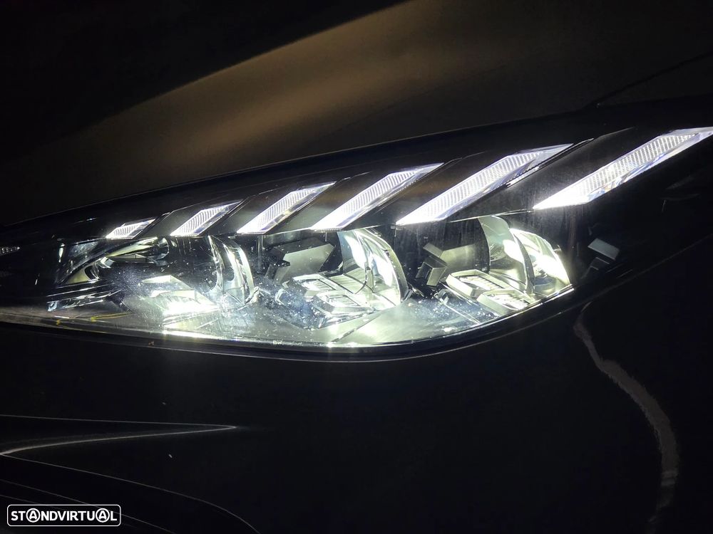 MG MG4 64 kWh XPower Luxury — fotografia 34