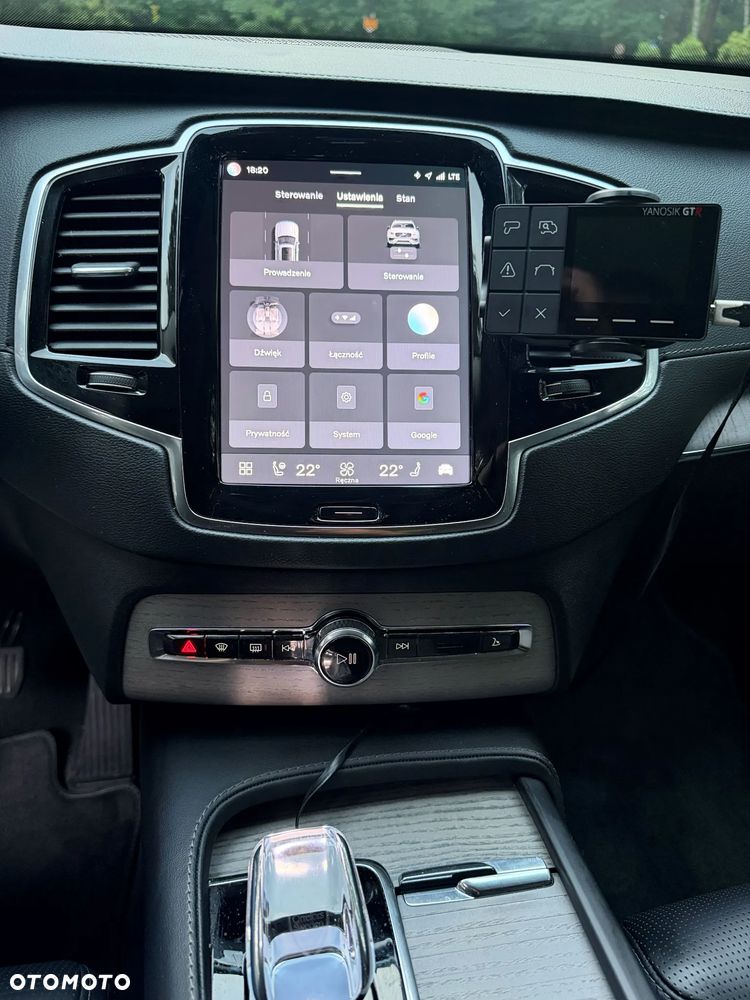 Volvo XC 90 - 18
