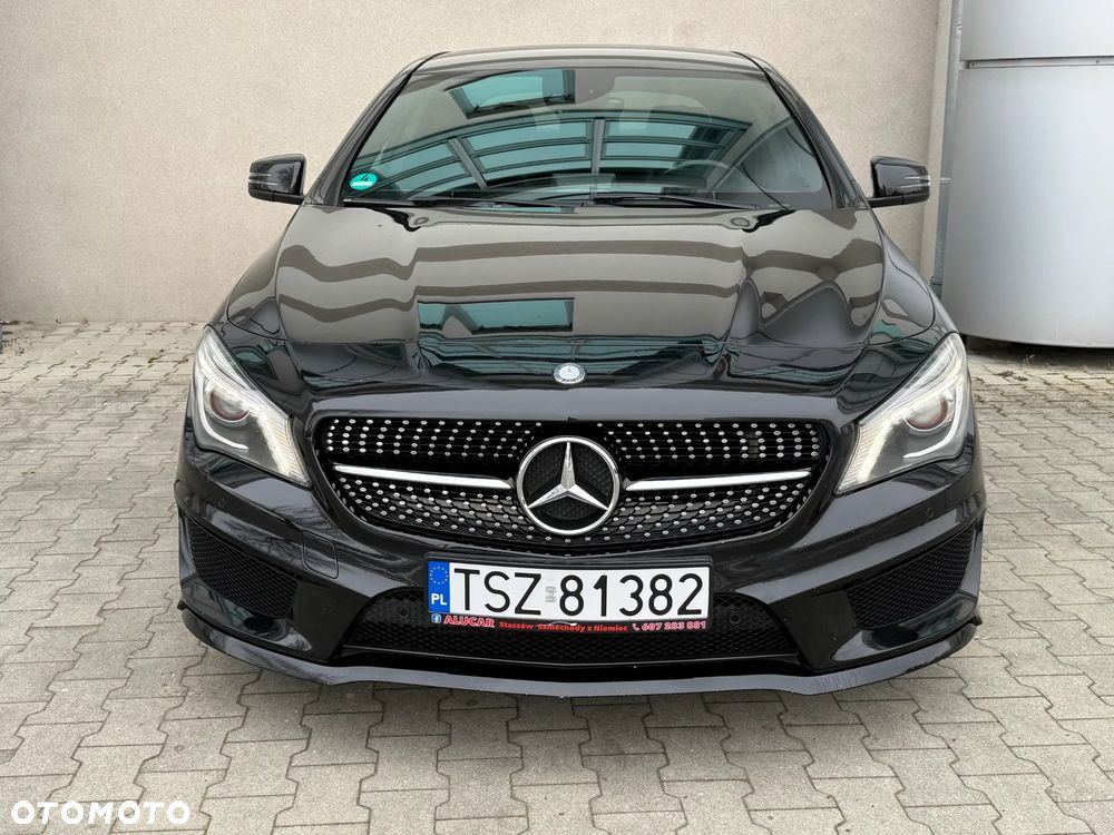 Mercedes-Benz CLA 200 AMG Line - 12