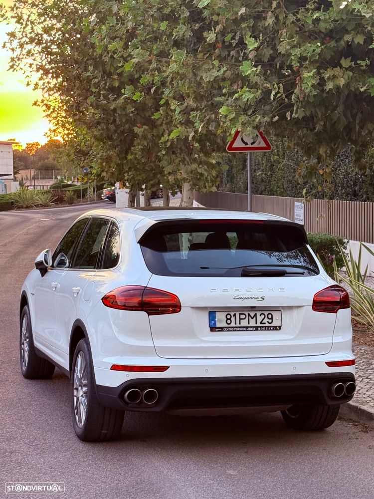 Porsche Cayenne — fotografia 12