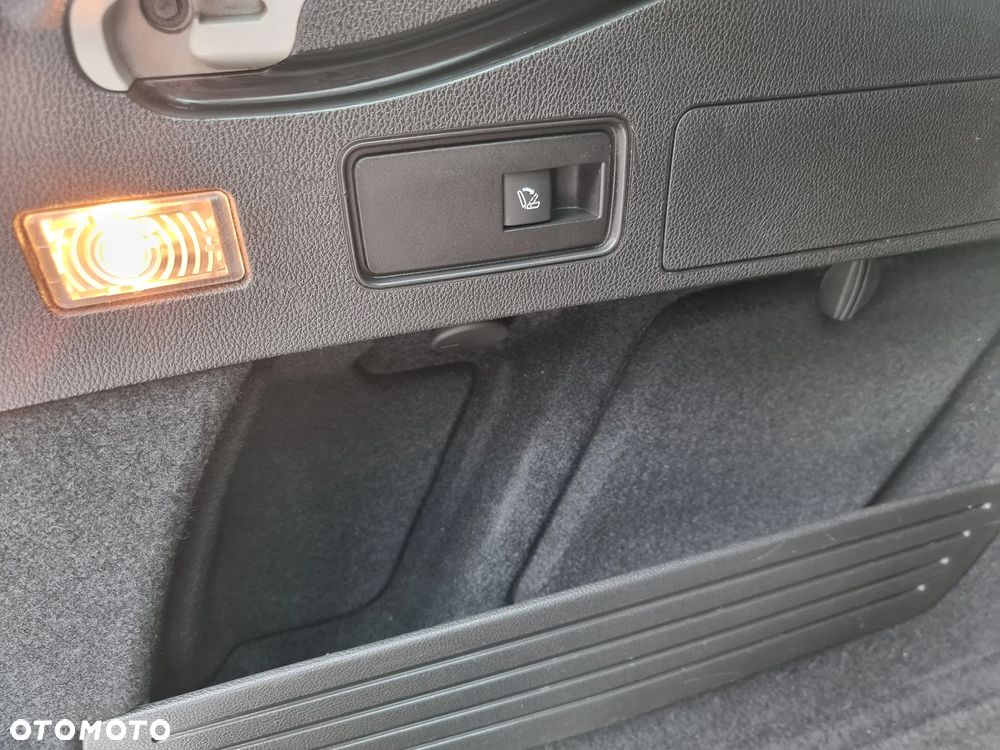 Opel Astra 1.4 Turbo Sport - 14