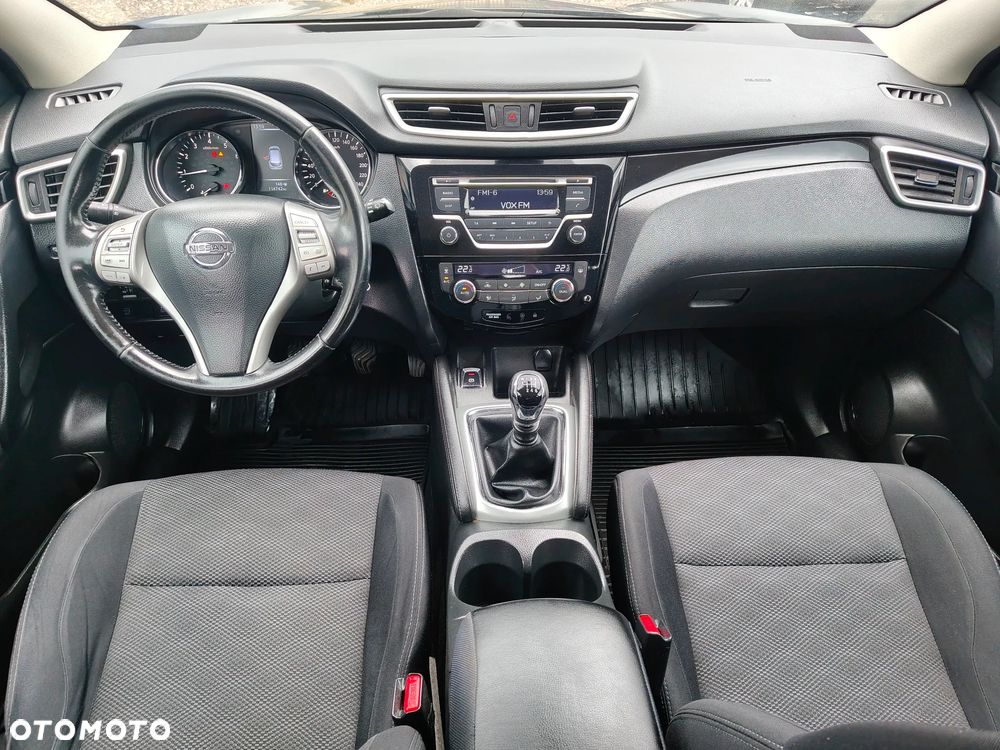 Nissan Qashqai 1.2 DIG-T Acenta EU6 - 19