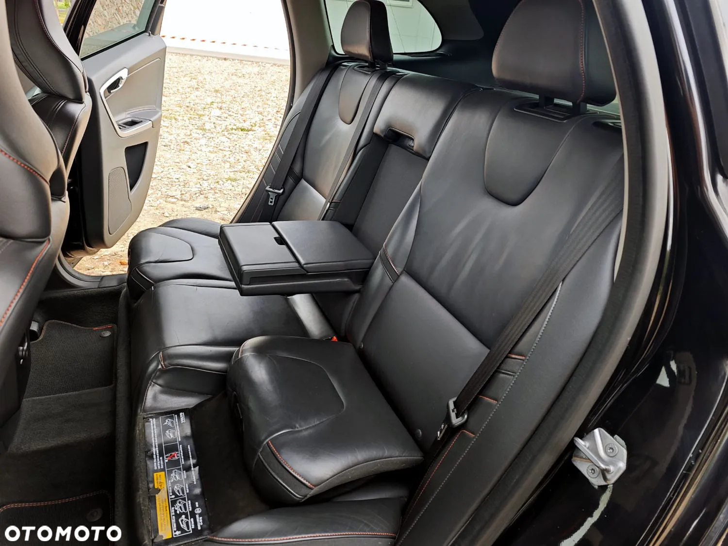 Volvo XC 60 D4 Drive-E Ocean Race - 27