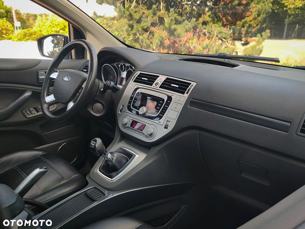 Ford Kuga 2.0 TDCi Titanium - 14