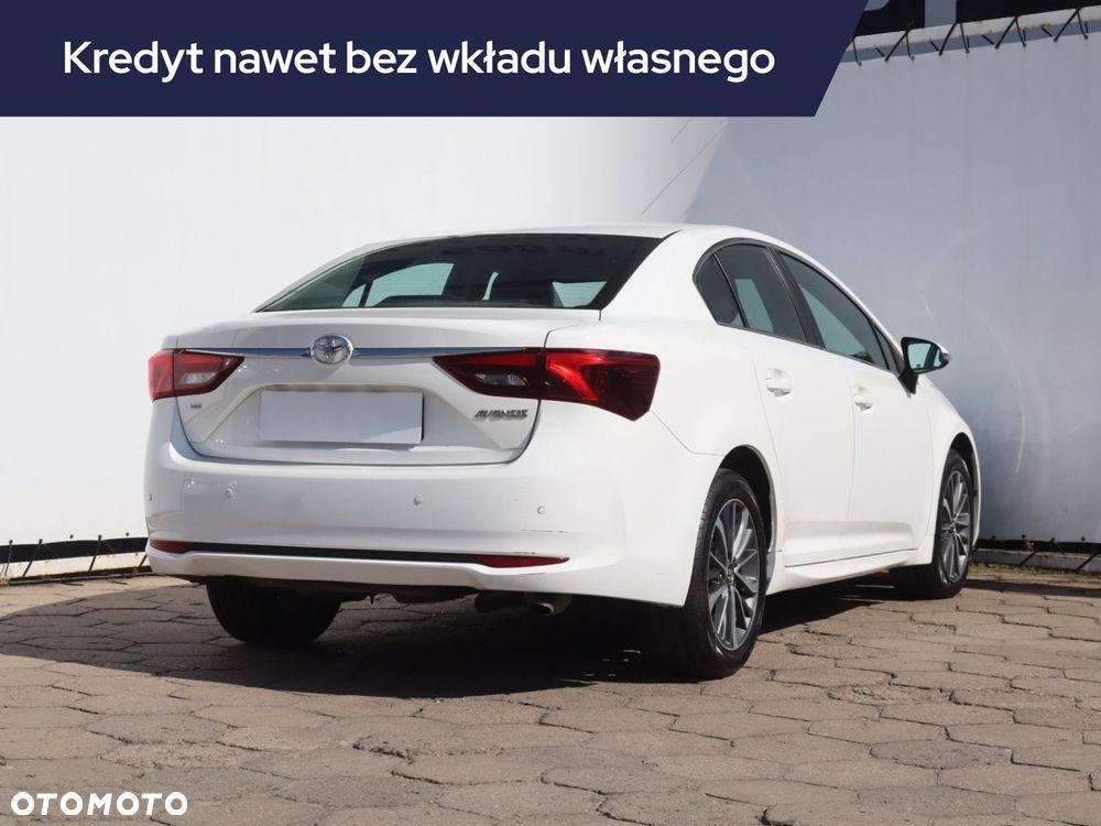 Toyota Avensis - 7