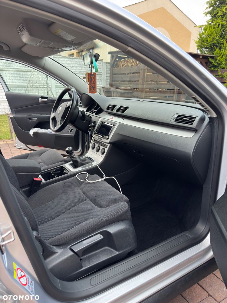 Volkswagen Passat 2.0 TDI 4Mot Highline - 19