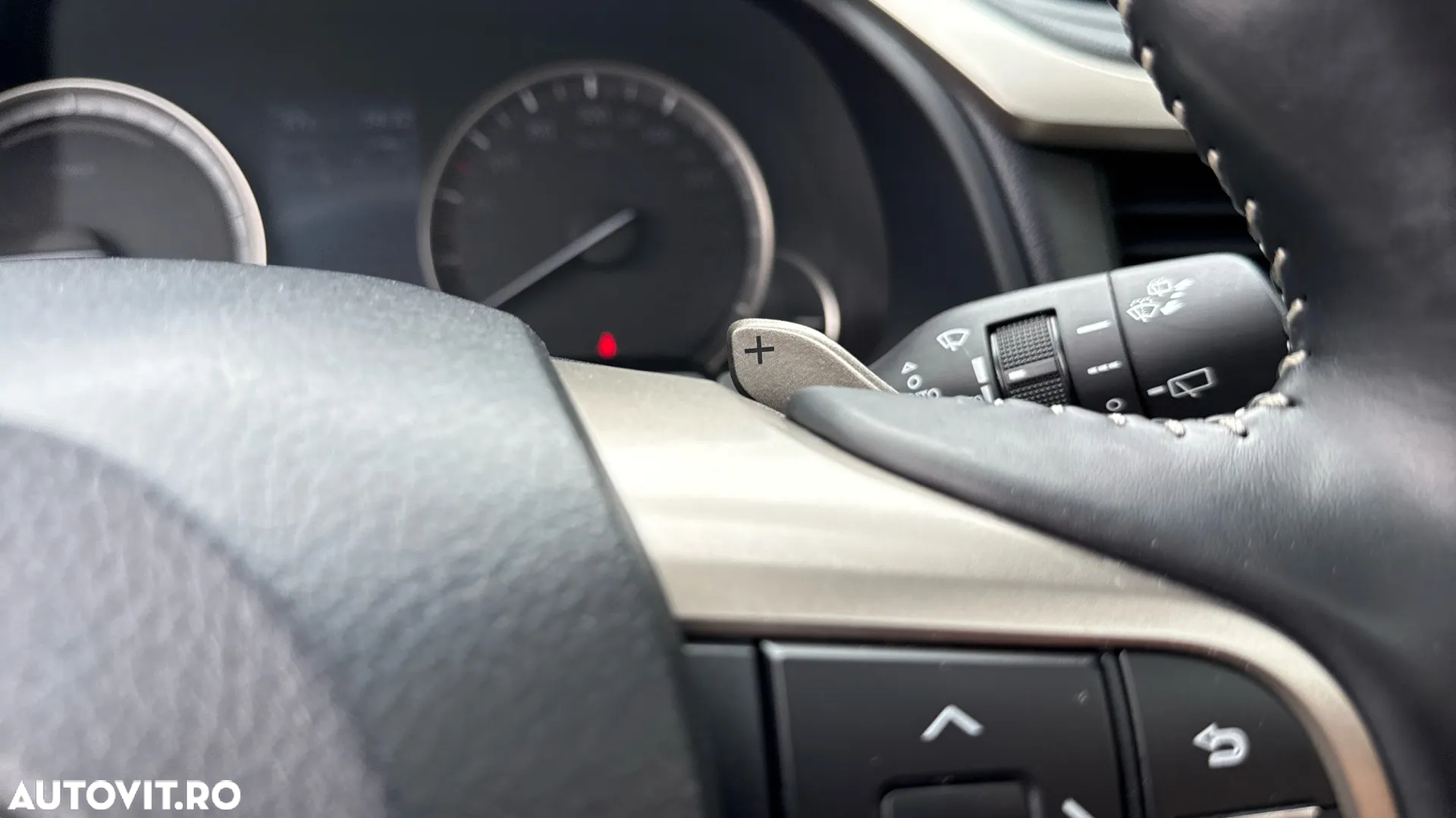 Lexus Seria RX 450h AWD Executive Plus Sunroof - 16