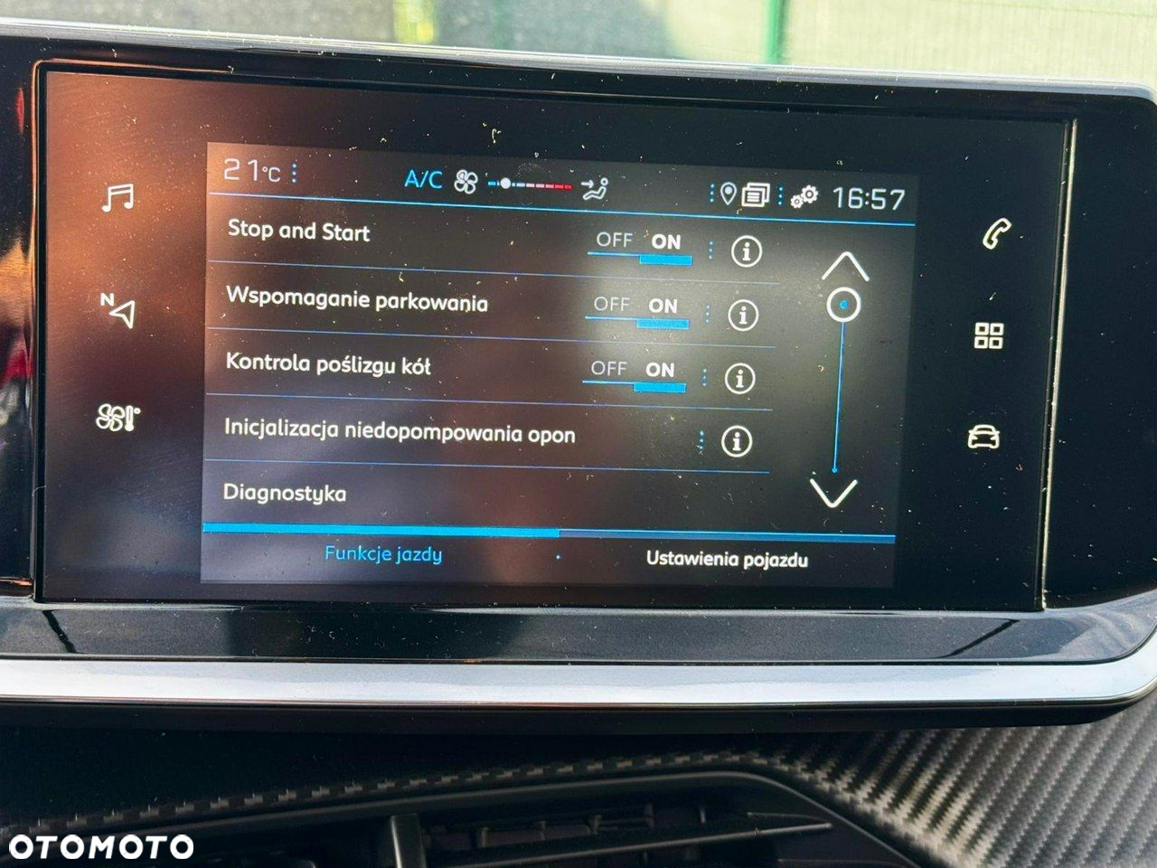 Peugeot 2008 1.5 BlueHDi Active Pack S&S - 16