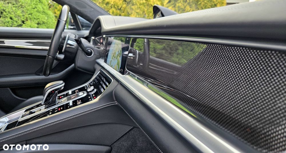 Porsche Panamera Turbo - 20
