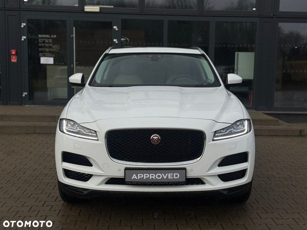 Jaguar F-Pace - 3