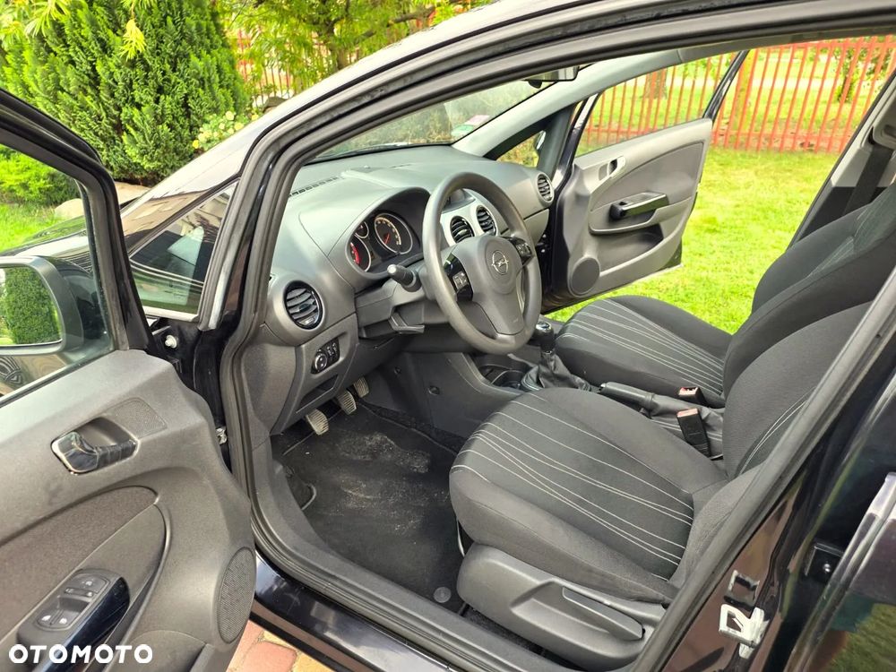 Opel Corsa 1.4 16V Enjoy - 20