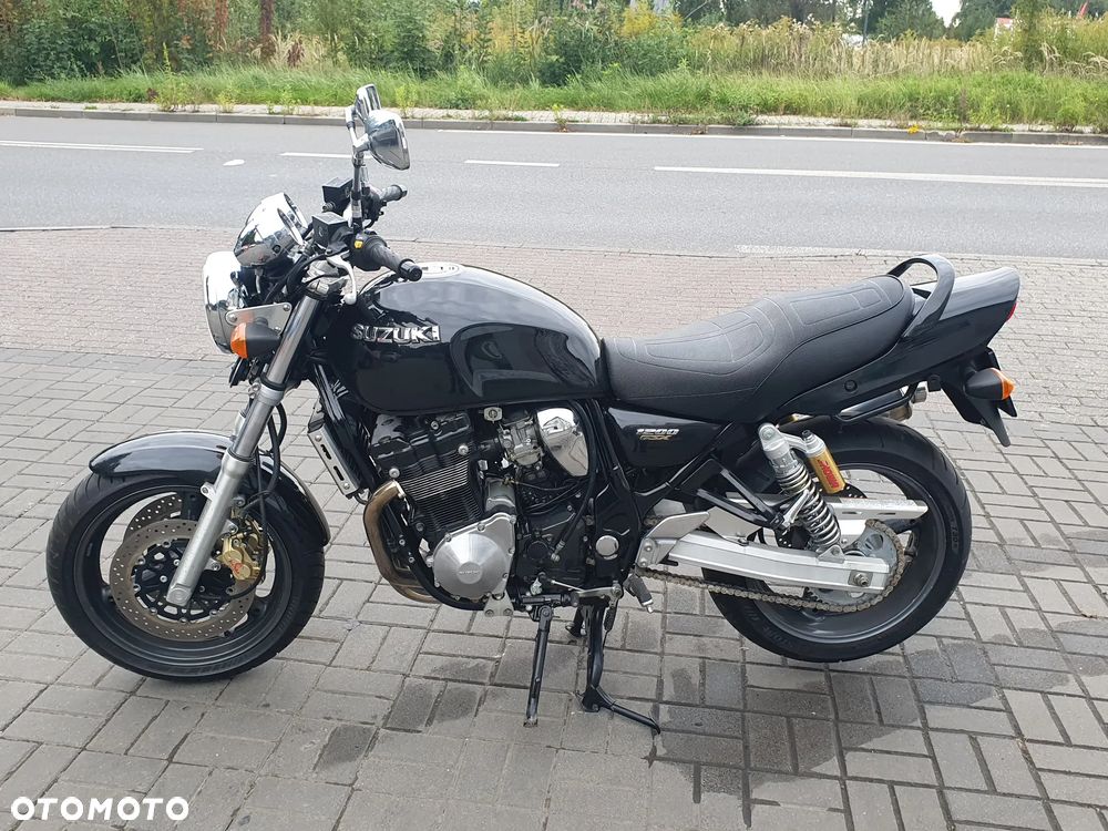 Suzuki GSX - 25