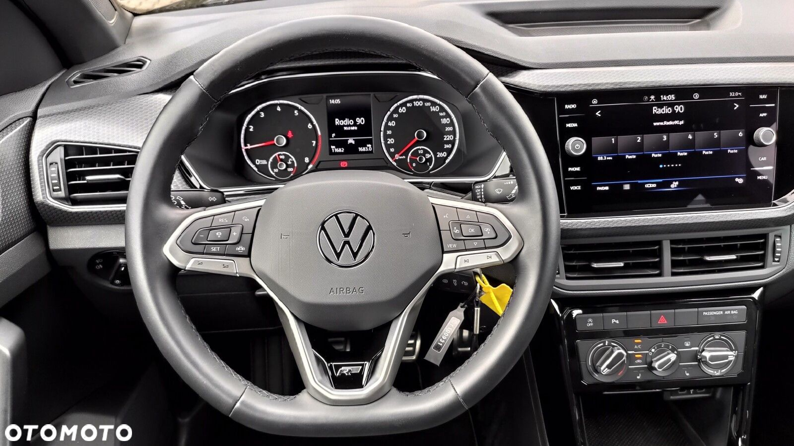 Volkswagen T-Cross - 15