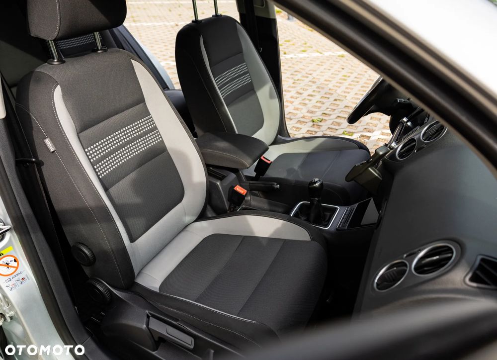 Volkswagen Golf Plus 2.0 TDI Highline - 10