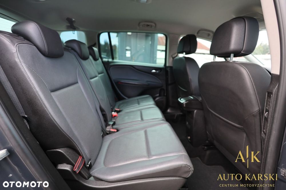 Opel Zafira - 33
