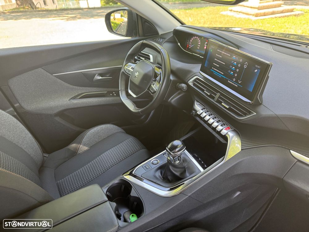 Peugeot 3008 1.5 BlueHDi Active Pack - 30
