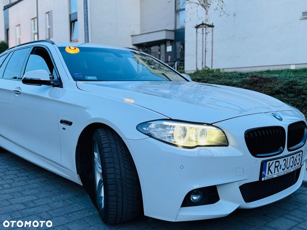 BMW Seria 5 520d Sport Line - 6