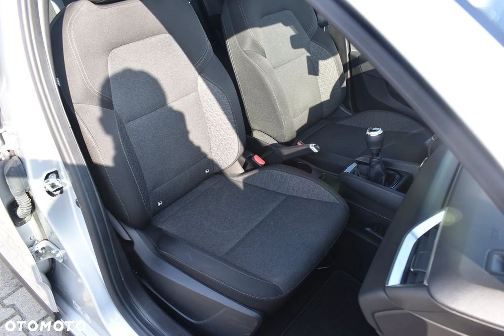 Renault Clio 1.0 TCe Equilibre - 19