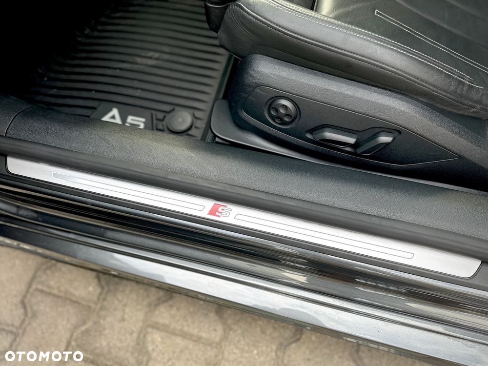 Audi A5 ver-coupe-45-tfsi-quattro-s-tronic-s-line - 32