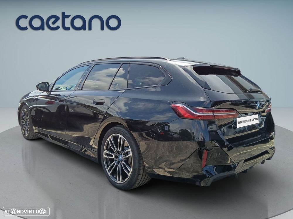 BMW 530 e Pack Desportivo M - 6