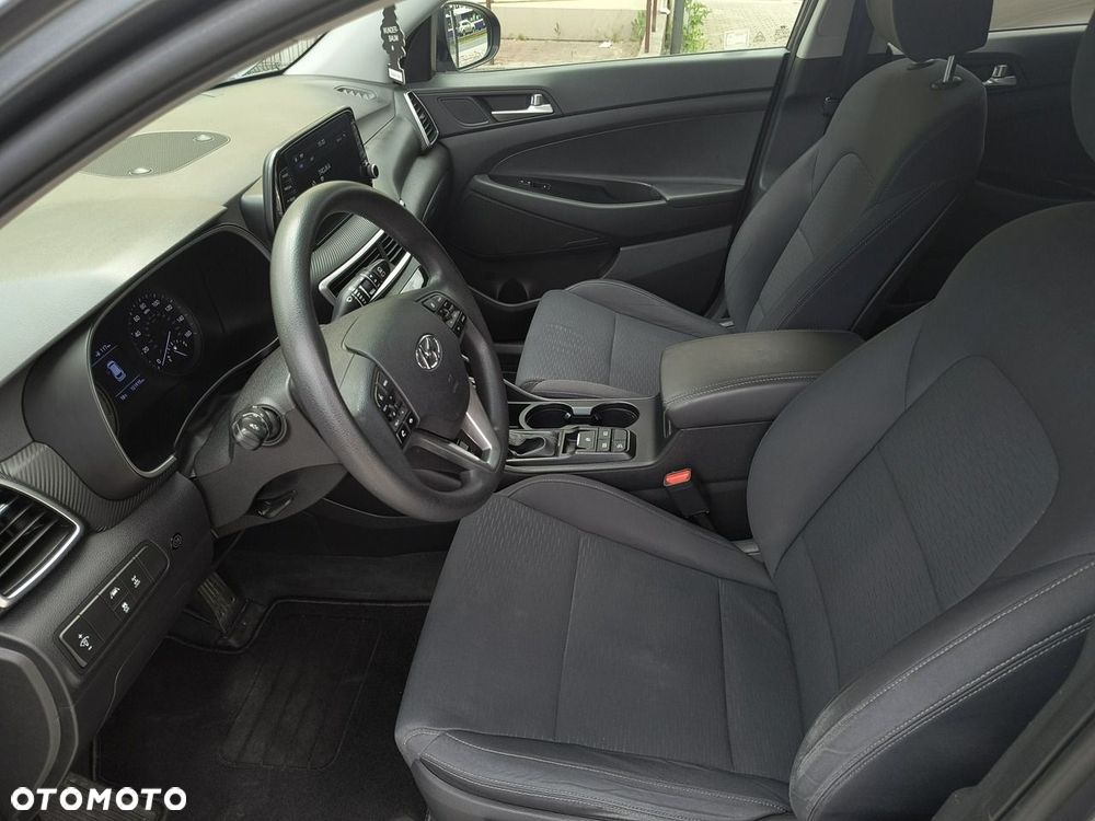 Hyundai Tucson - 16