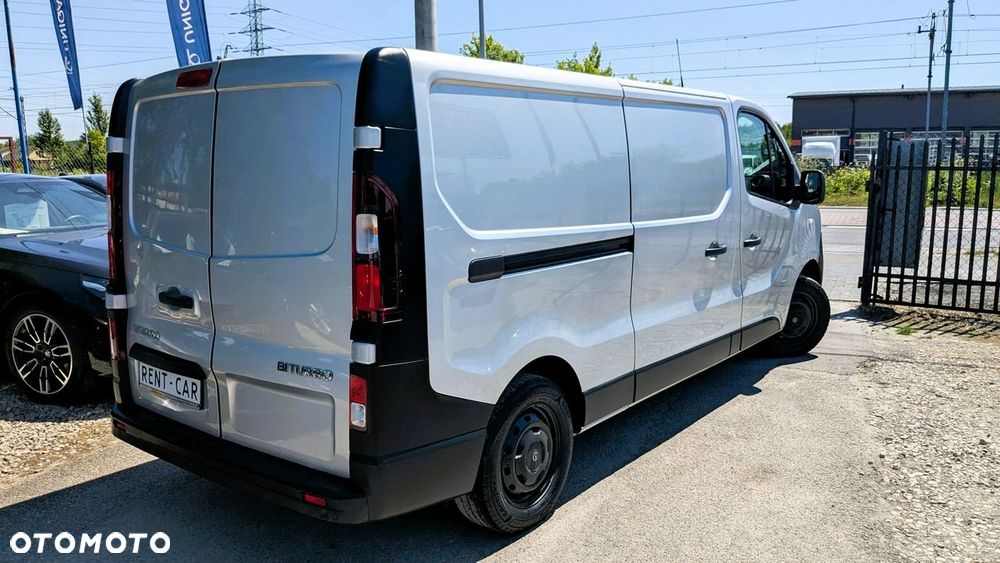 Opel Vivaro - 11