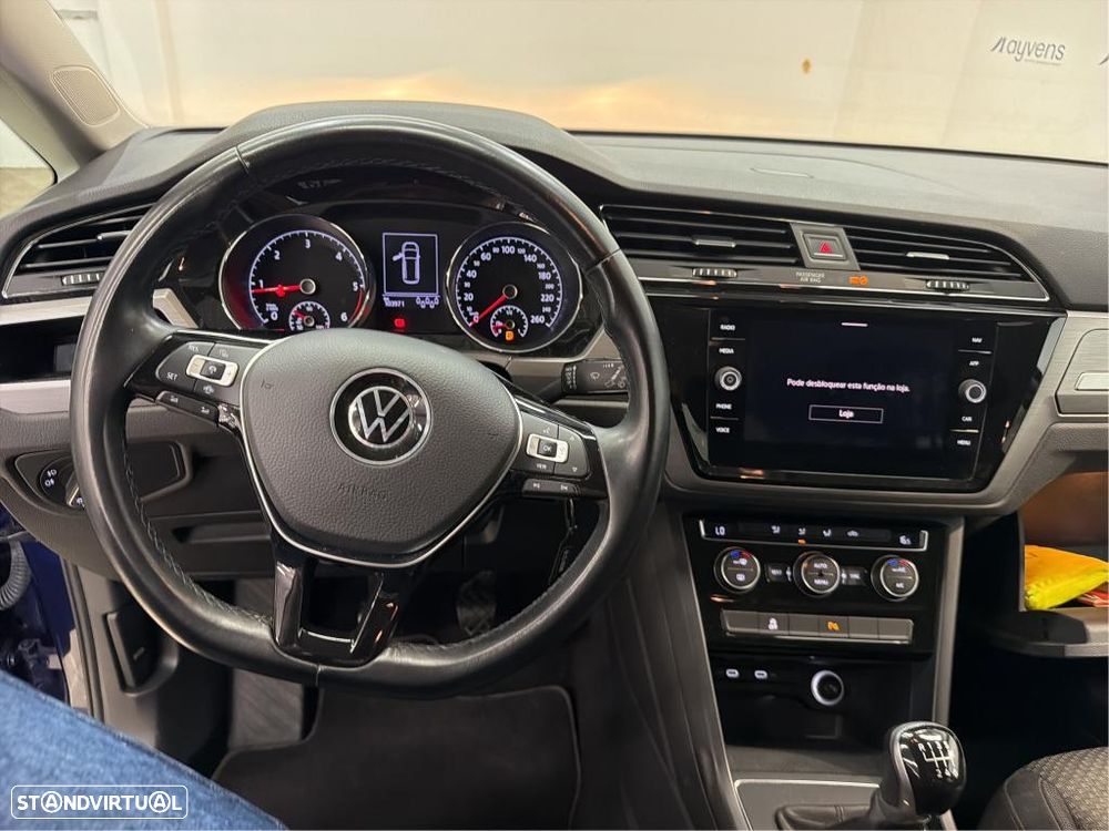 VW Touran 2.0 TDI Confortline - 7
