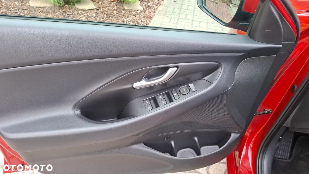 Hyundai i30 1.4 Advantage - 11