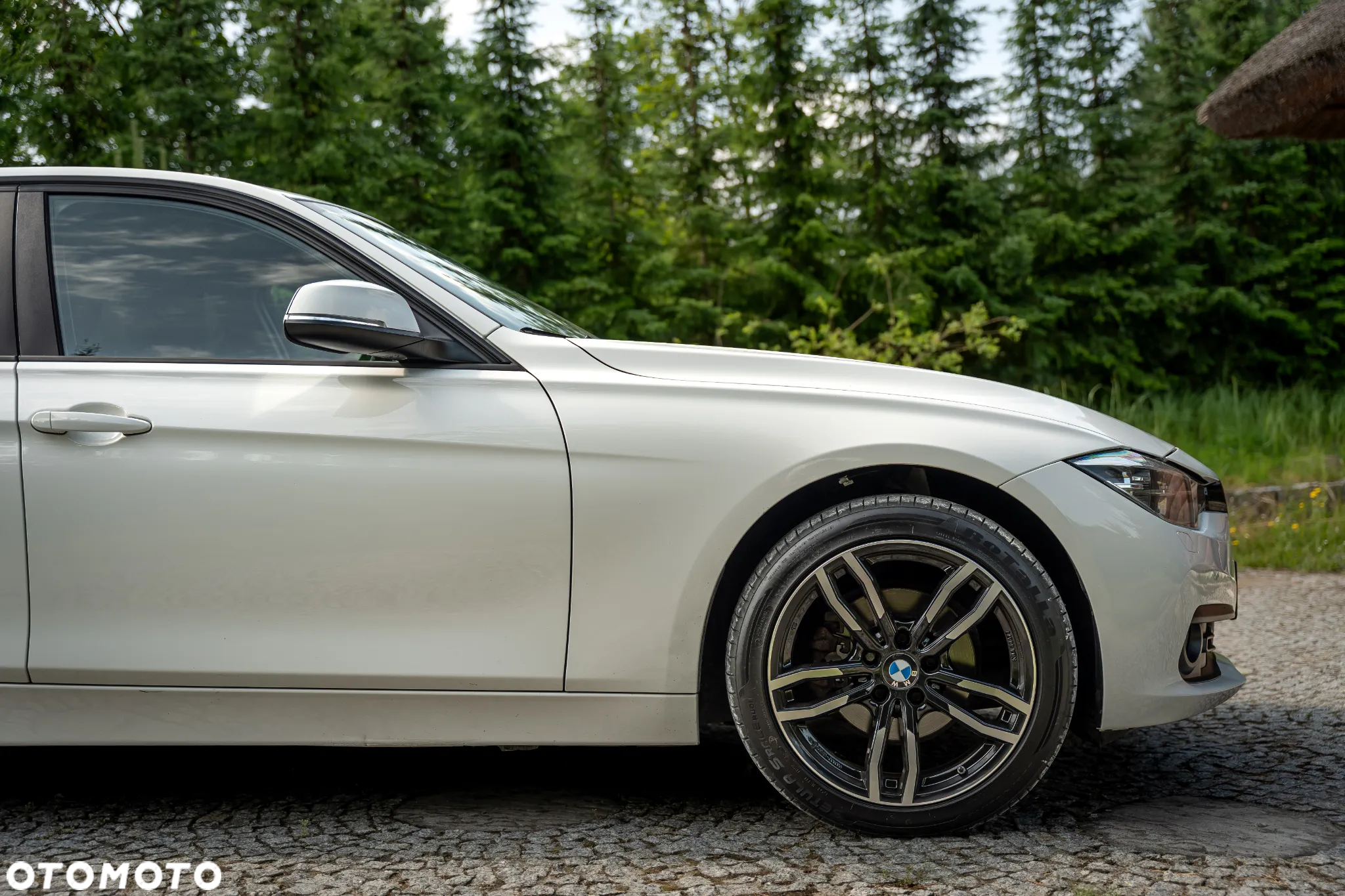 BMW Seria 3 318d M Sport - 9