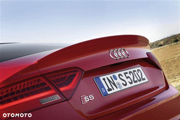 AUDI A5 SPORTBACK LOTKA SPOILER NA KLAPE S LINE - 4