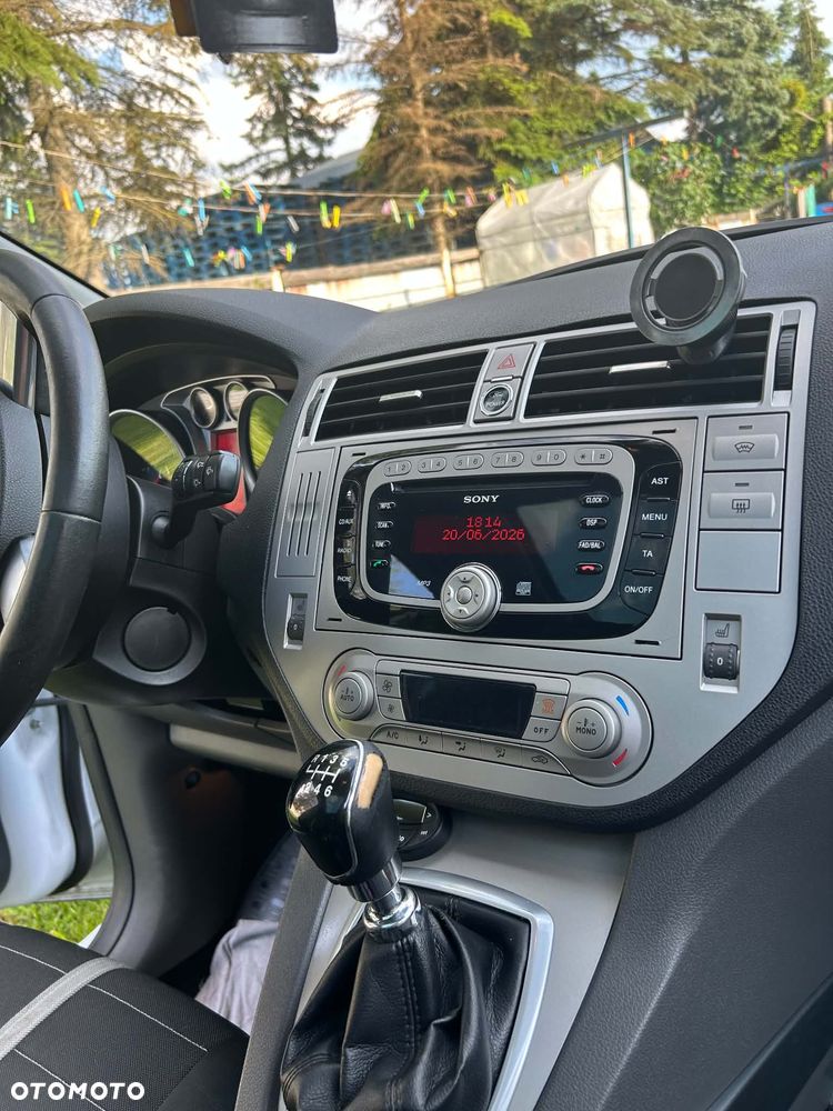 Ford Kuga 2.0 TDCi 4x4 Titanium - 8