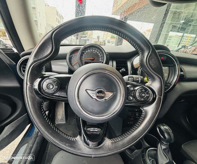 MINI 3 Portas Cooper D Auto - 9