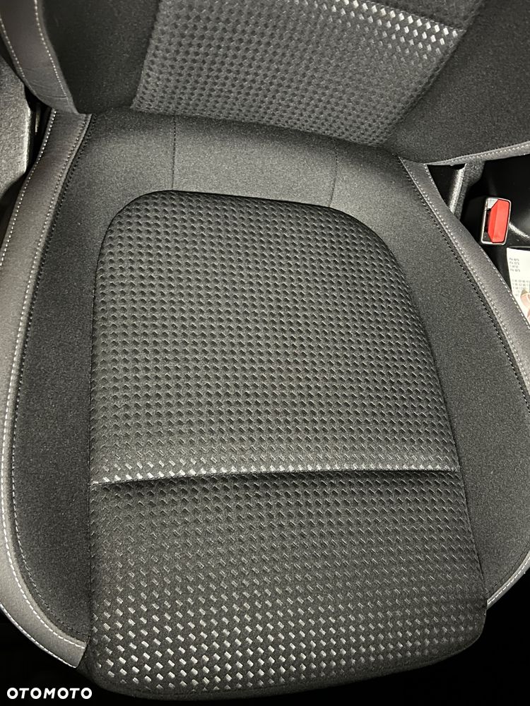 Ford Focus Turnier 1.5 EcoBlue Start-Stopp-System ACTIVE X - 17