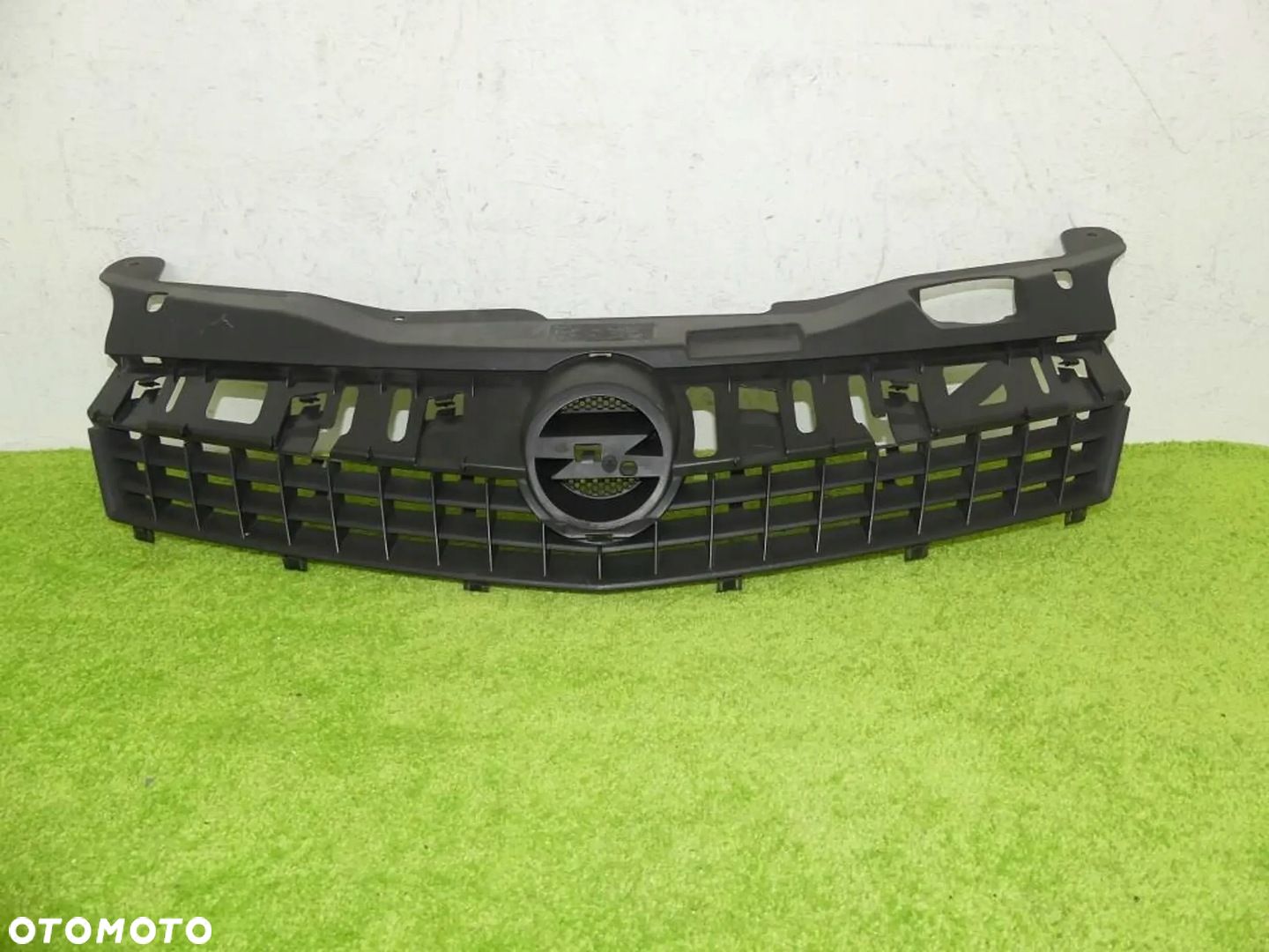 Grill Atrapa Opel Astra 3 III H Lift GTC 07r- Oryginał Igła - 1